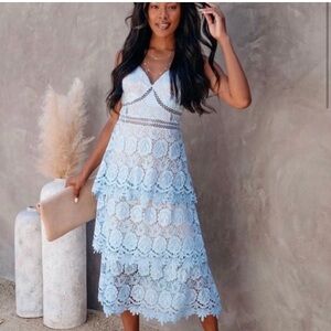 Vici Just Me Tiered Lace MIDI Dress Blue Small